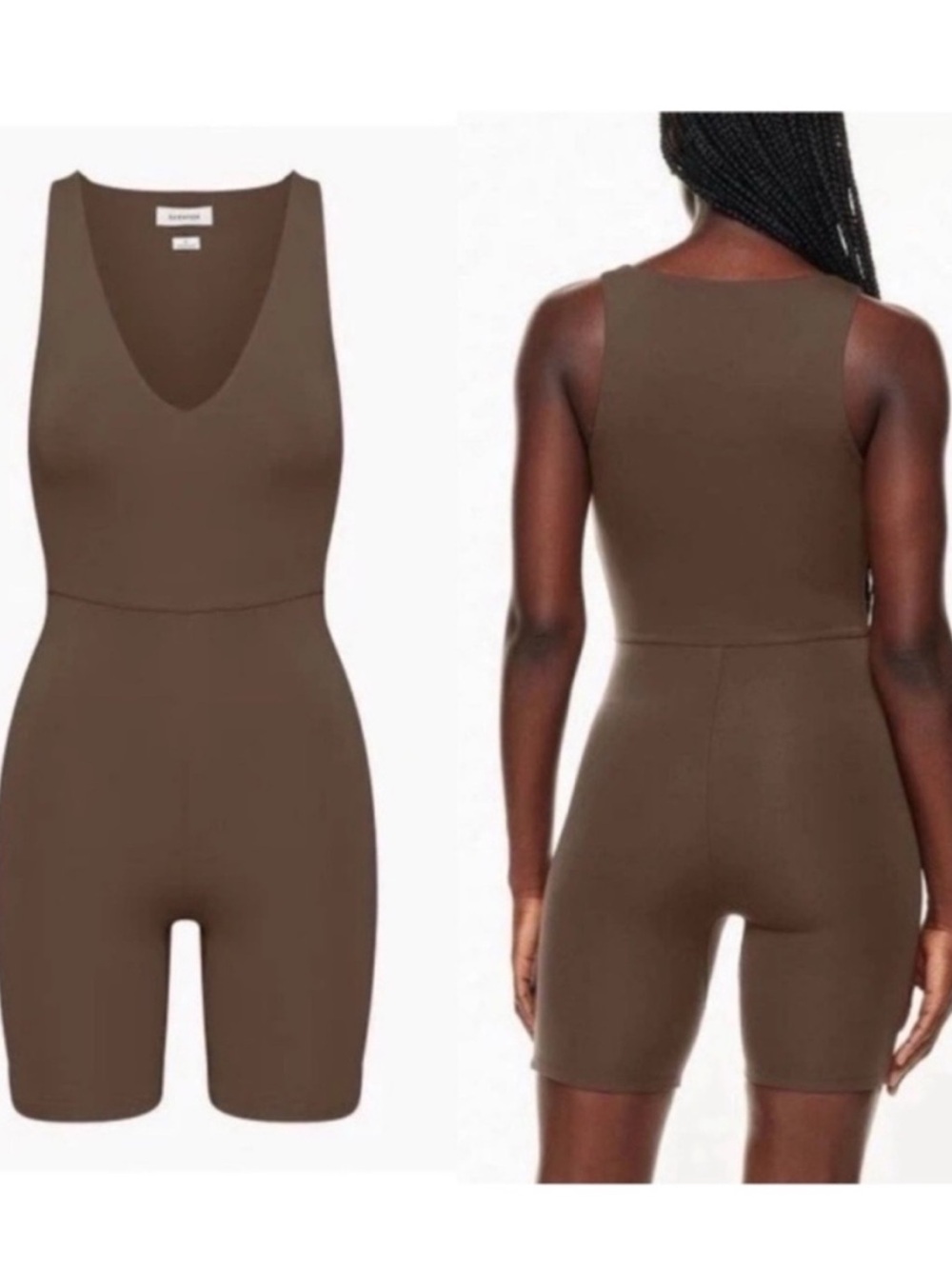 NWT Aritzia Babaton V-Neck Contour Romper